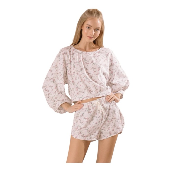 Storia Pink Floral Women's Pajama Set medium NWT - Picture 6 of 9